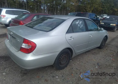2003 Toyota Camry Le/Se/Xle z USA, uszkodzony, nr VIN JTDBE32K830182965
